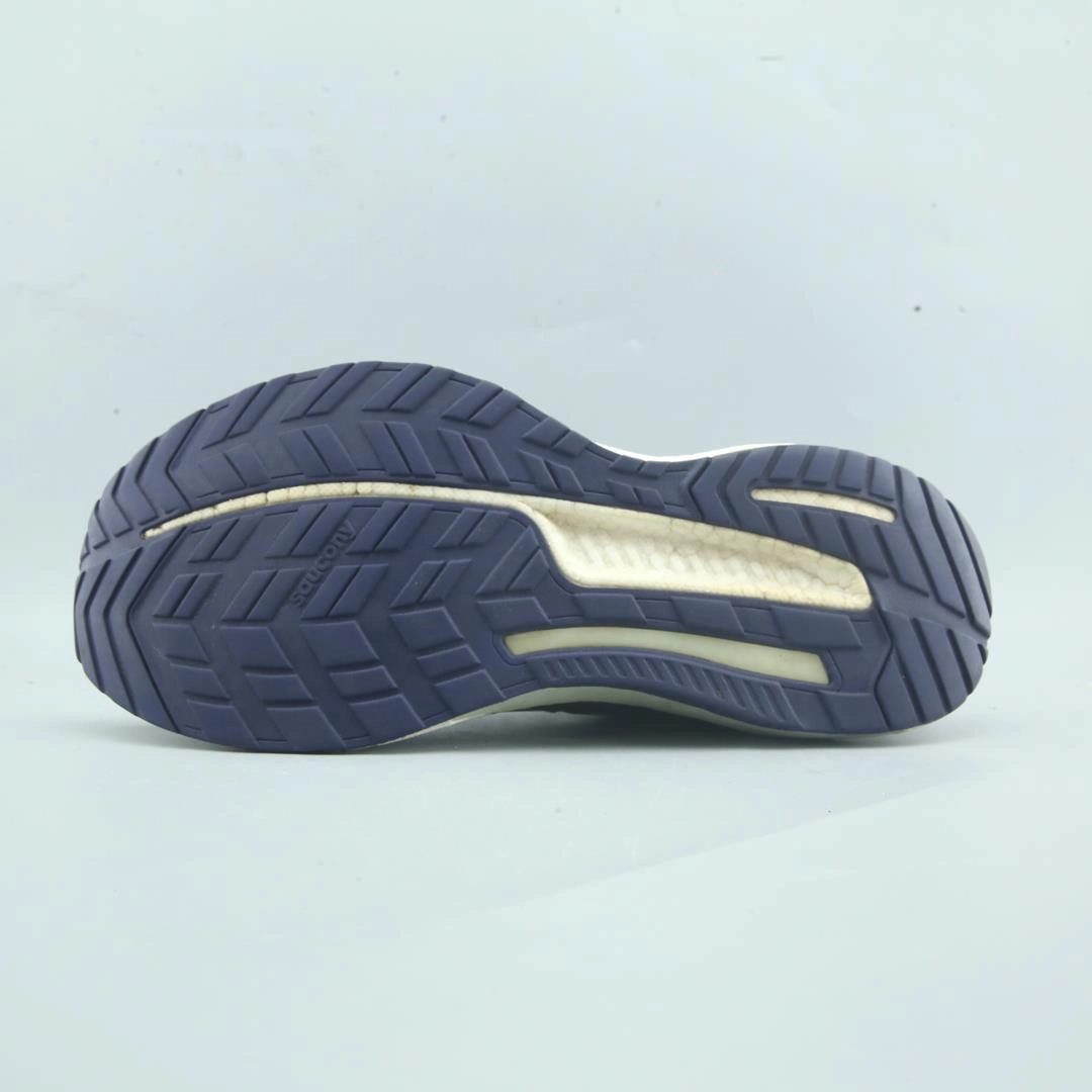 SAUCONY HURRICANE 23 Saucony sport shoe imagery