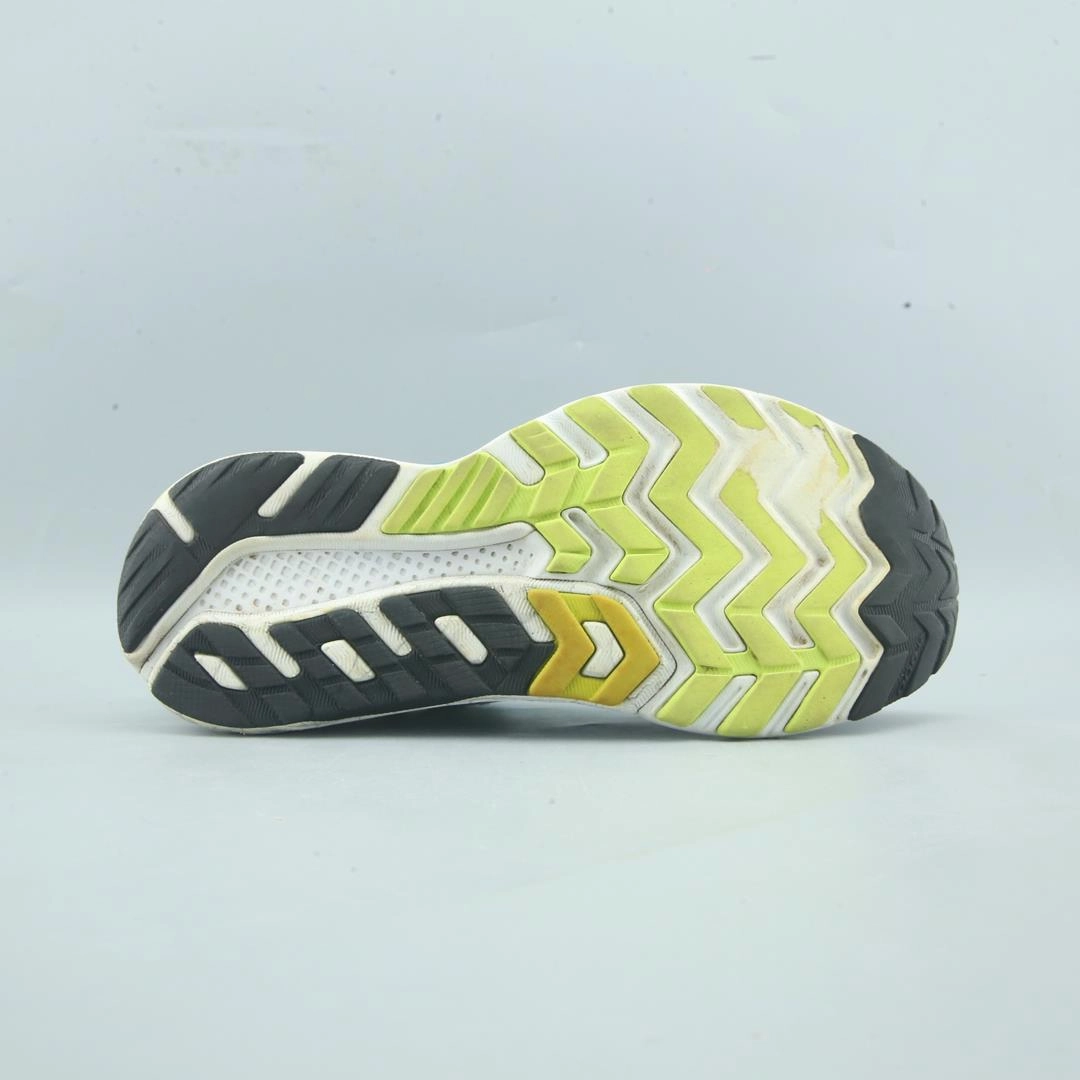 SAUCONY HURRICANE ISO 2 Saucony sport shoe imagery
