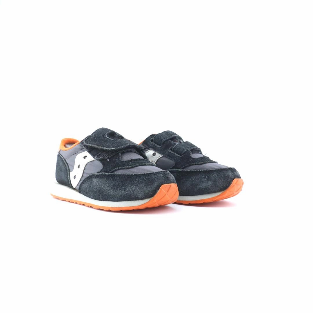 SAUCONY JAZZ LOW PRO Saucony sport shoe imagery