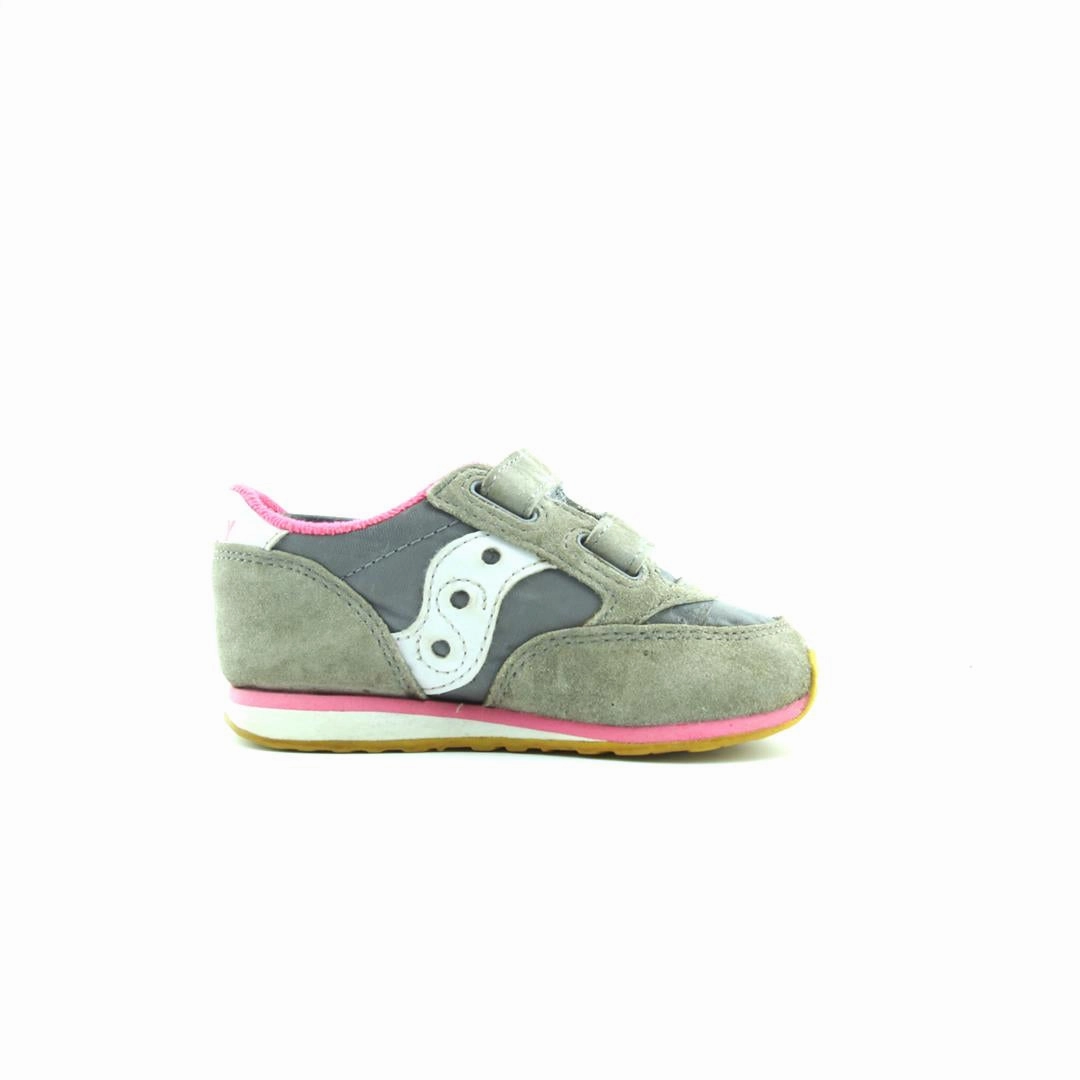 SAUCONY JAZZ Saucony sport shoe imagery
