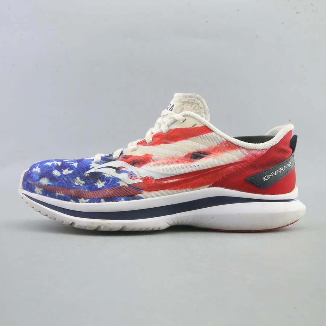 SAUCONY KINVARA 12 Saucony classic running sneaker designs