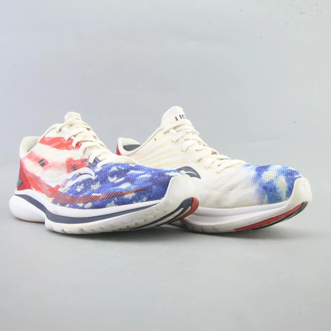 SAUCONY KINVARA 12 Saucony casual footwear looks