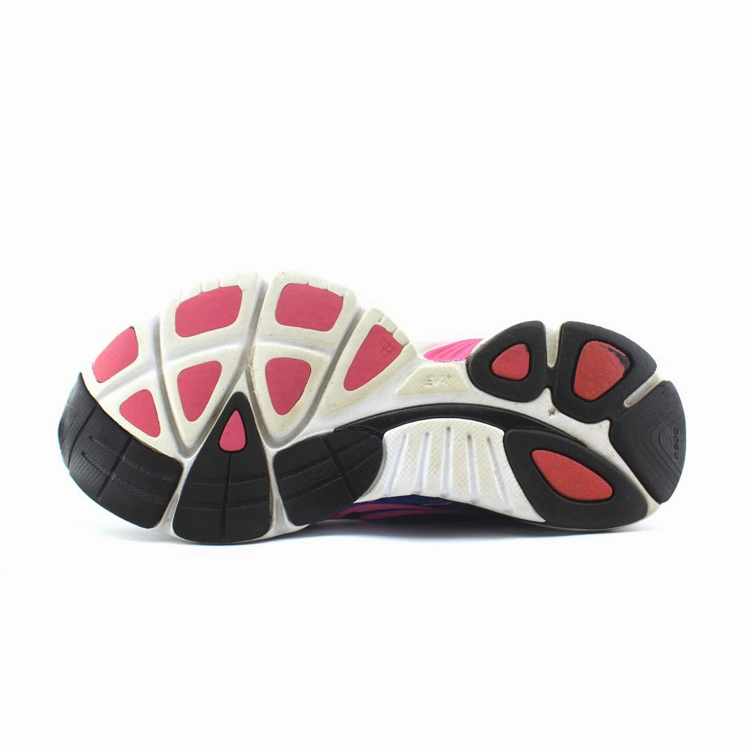 SAUCONY MIRAGE 2 Saucony casual footwear looks