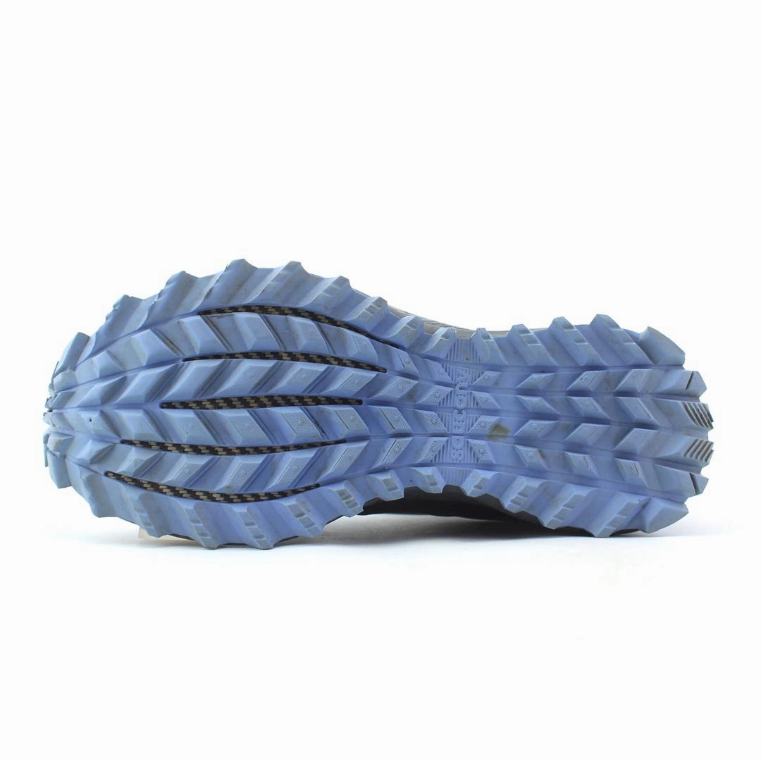 SAUCONY PEREGRINE ISO Saucony casual footwear looks