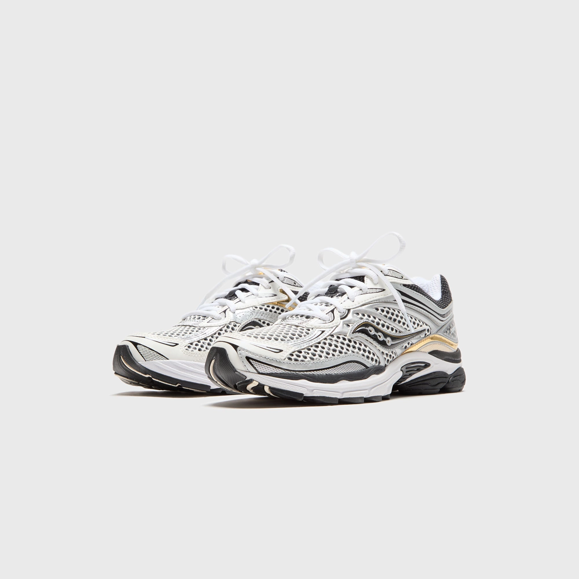 Saucony Progrid Omni 9 - Silver / Gold Saucony Lightweight Shoes