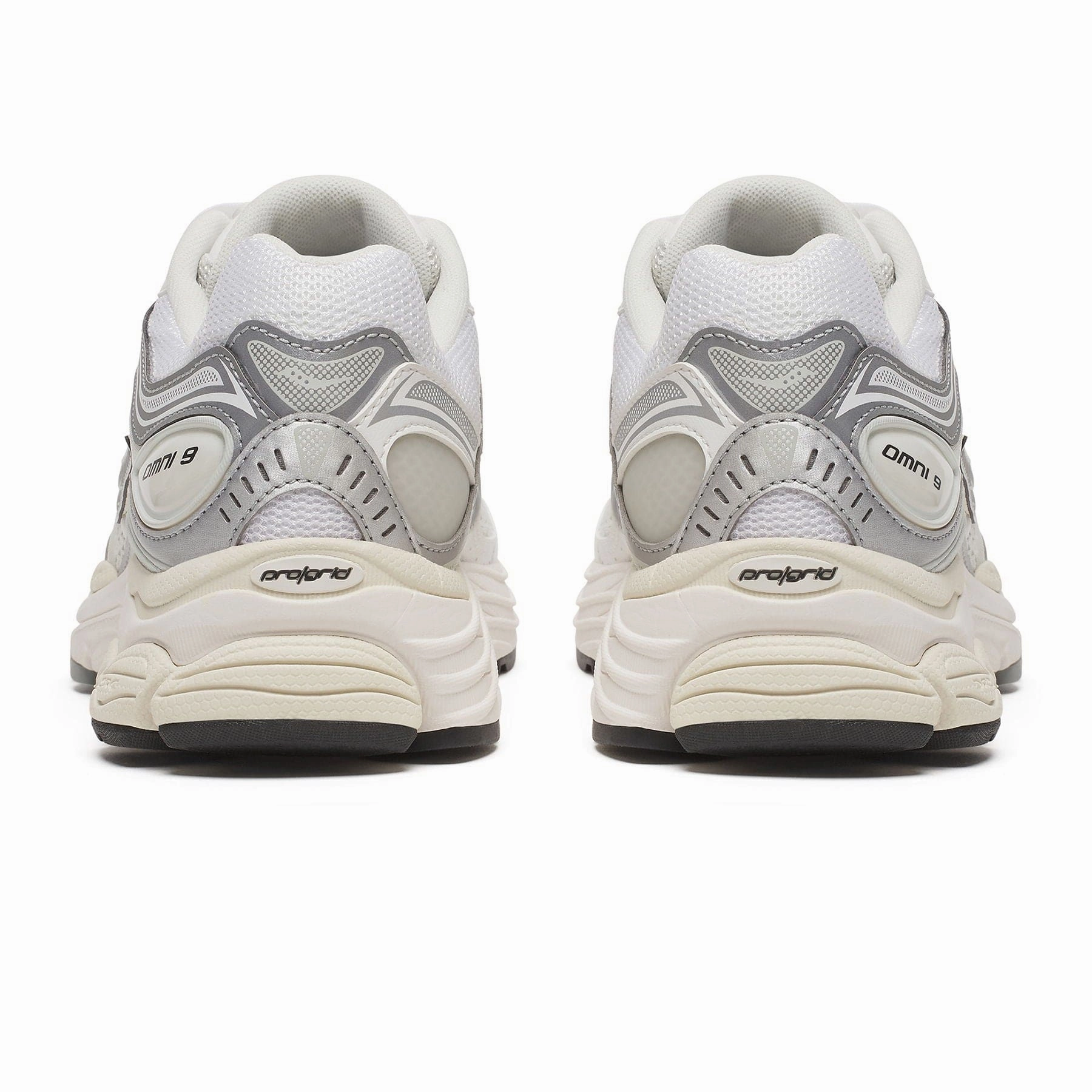 Saucony ProGrid Omni 9 'White Silver' Saucony Sport Range