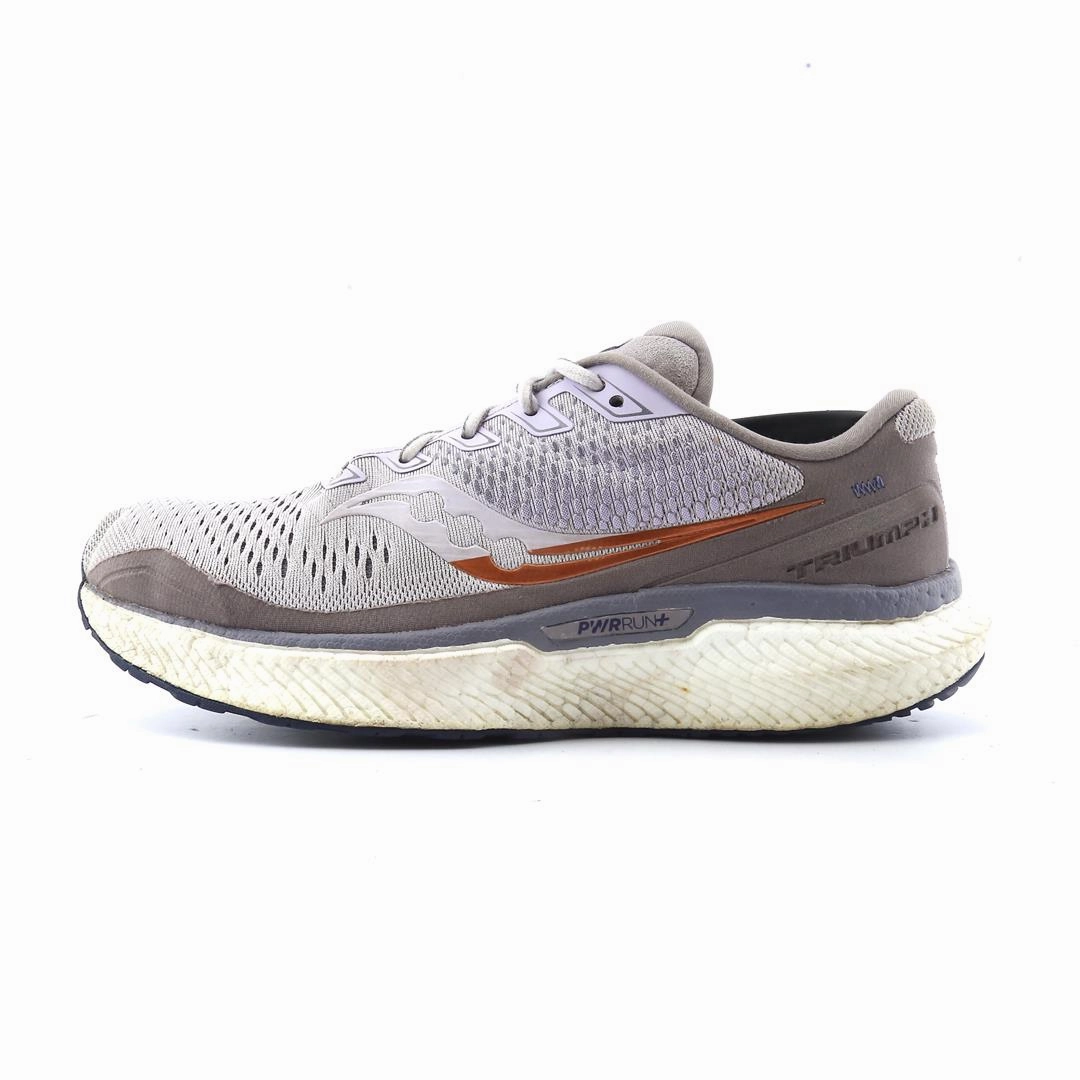 SAUCONY TRIUMPH 18 Saucony classic running sneaker designs