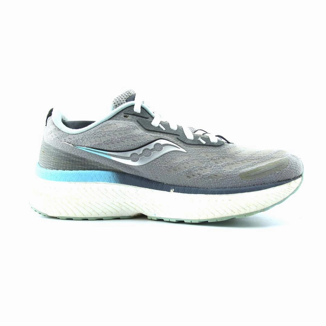 SAUCONY TRIUMPH 19 Saucony sport shoe imagery