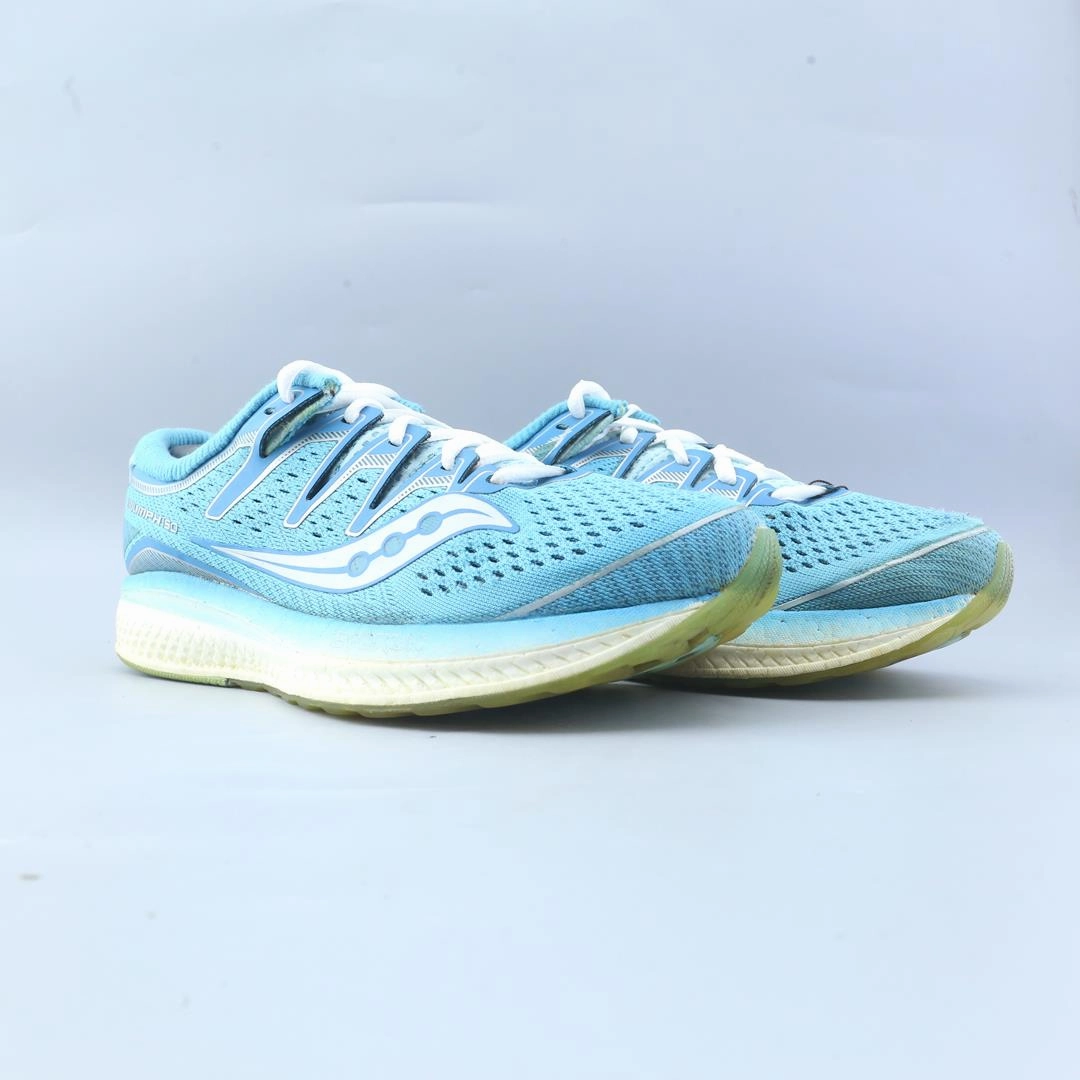 SAUCONY TRIUMPH ISO 5 Saucony sport shoe imagery