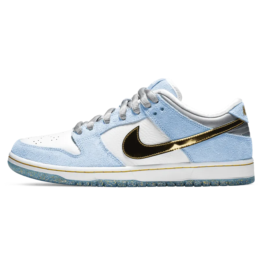 Sean Cliver x Nike Dunk Low SB 'Holiday Special' Nike Dunk casual shoes with iconic low-top shape