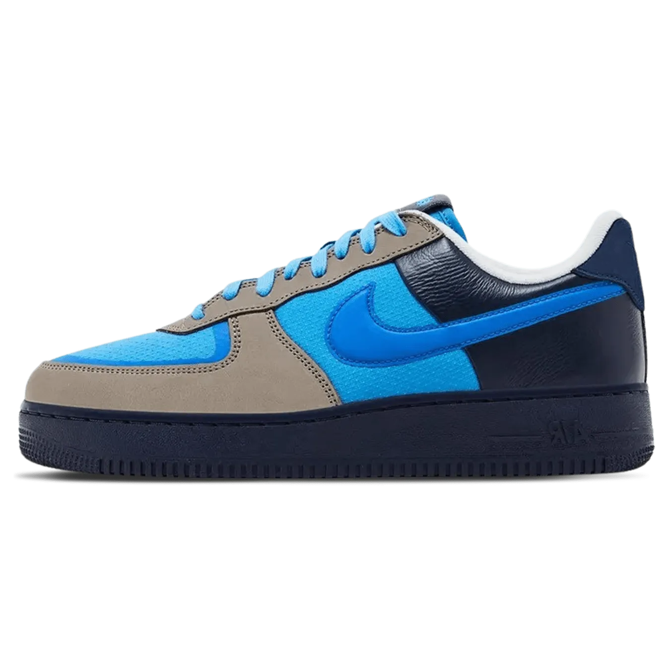 Stash x Air Force 1 Low SP '2024' Nike Air Force 1 timeless sneakers for any outfit