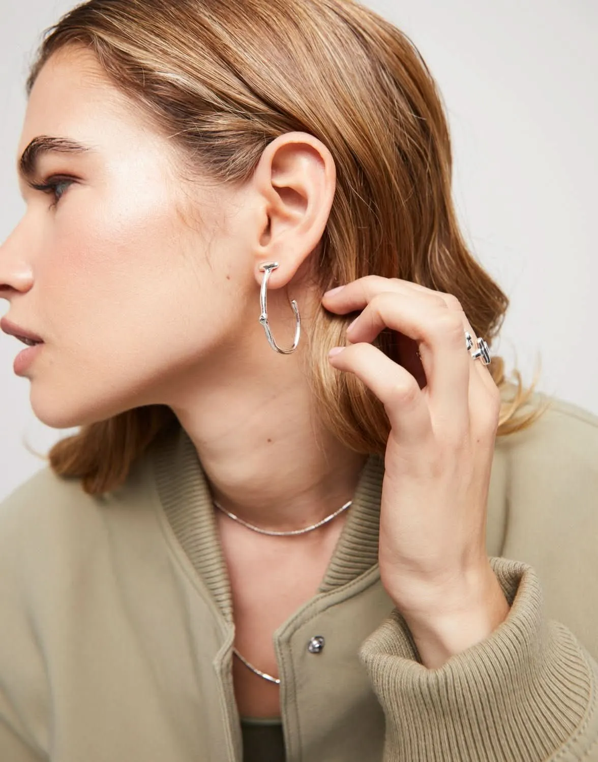 Sterling Silver Plated Ser Indomable White Earrings PEN0959BLNMTL0U Unode50 Jewelry And Accessories
