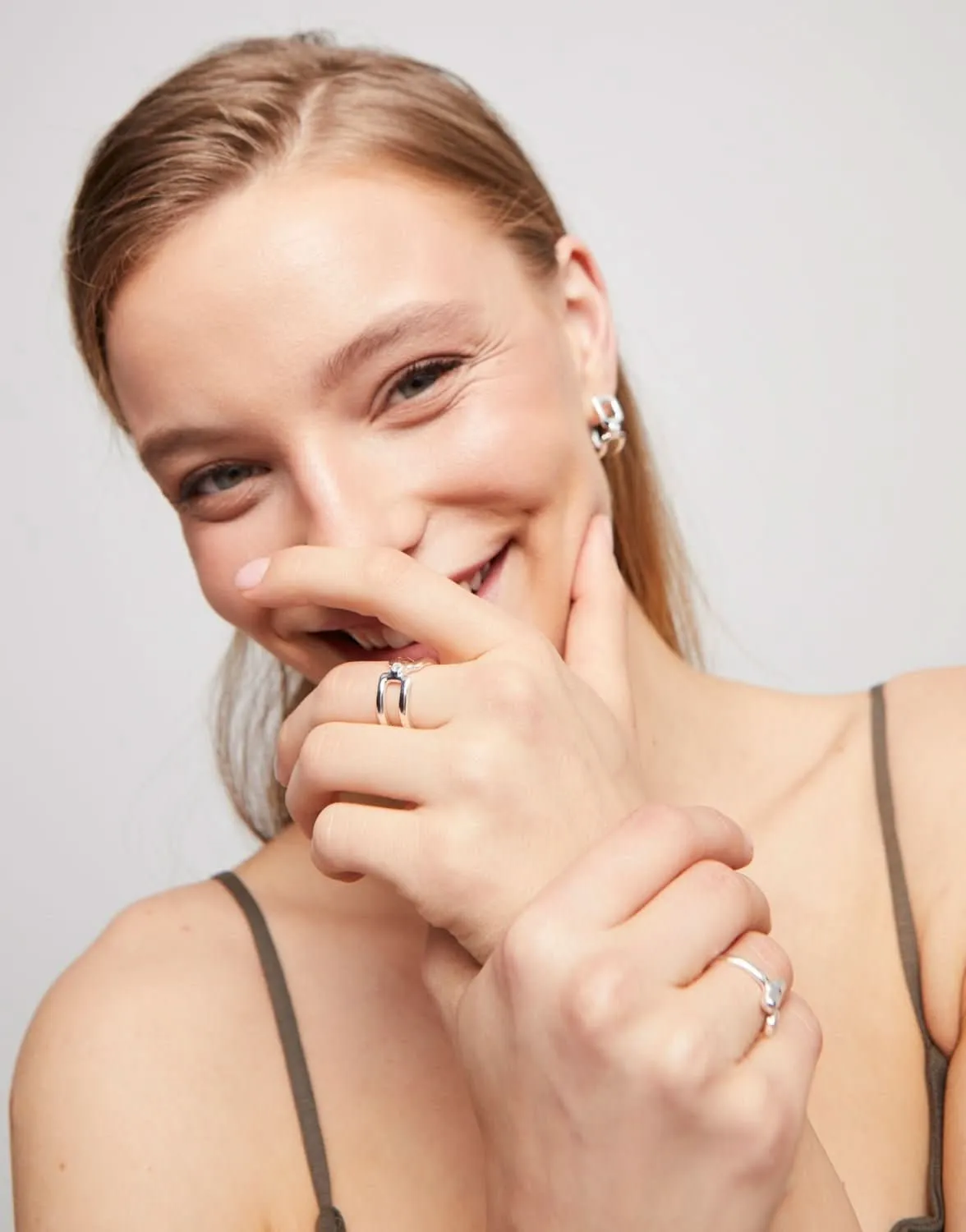 Sterling Silver Plated Ser Indomable White Ring ANI0816BLNMTL Unode50 Jewelry And Accessories