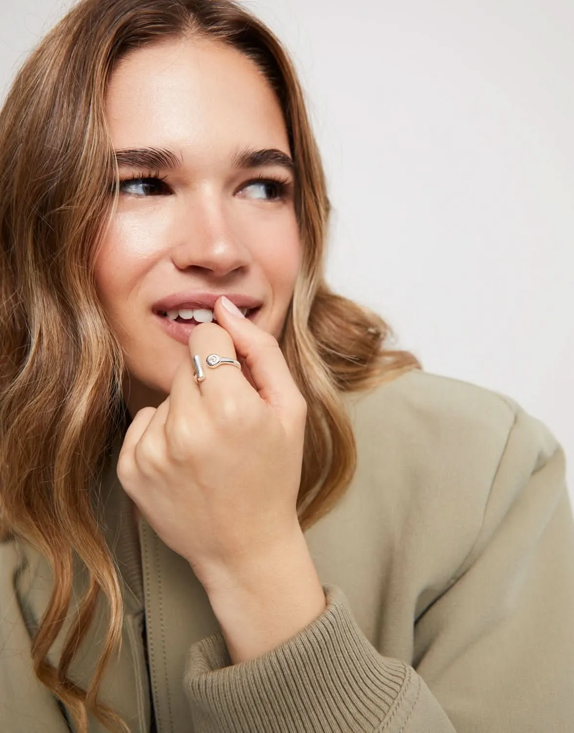 Sterling Silver Plated Ser Indomable White Ring ANI0817BLNMTL Unode50 Jewelry And Accessories