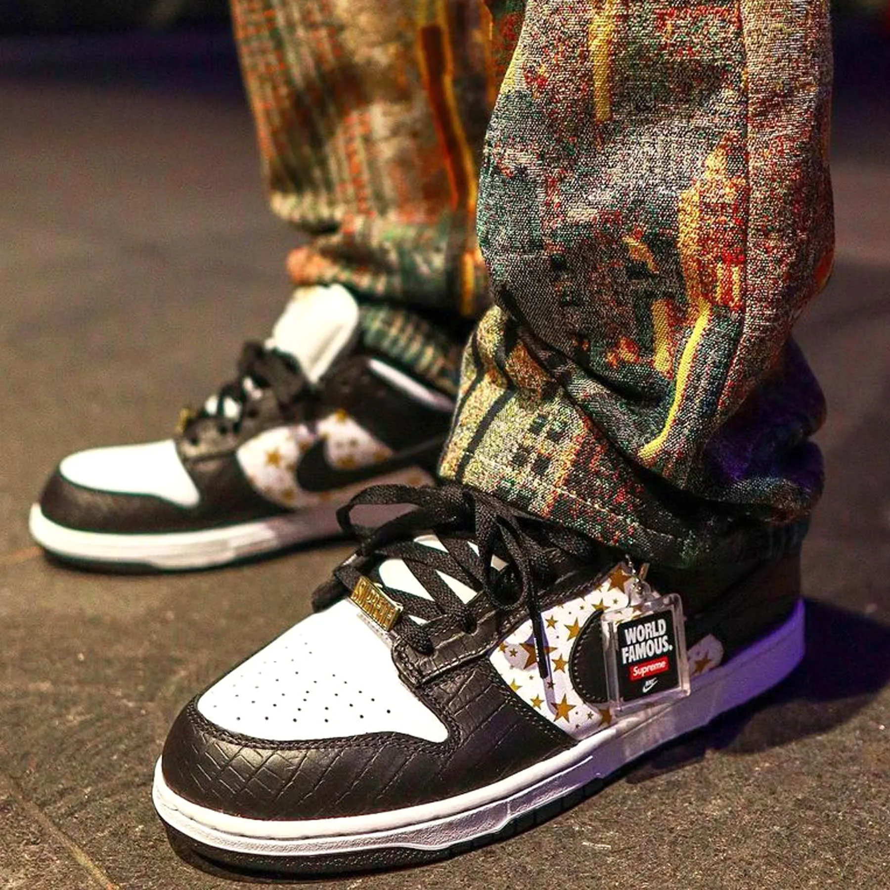 Supreme x Nike Dunk Low OG SB QS 'Black' Nike Dunk stylish shoes