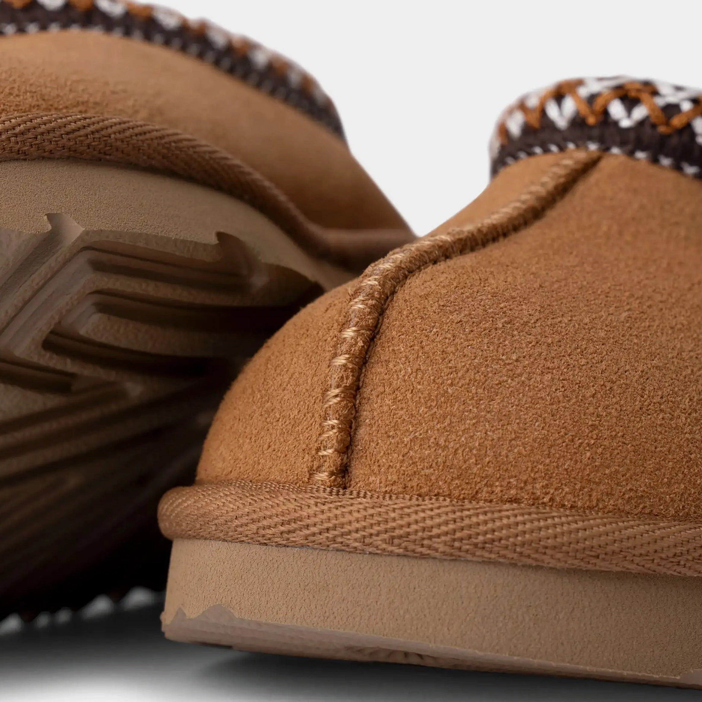 Tasman II Slipper Infant Toddler Sandals (Chestnut) Ugg Mini Boot Styles