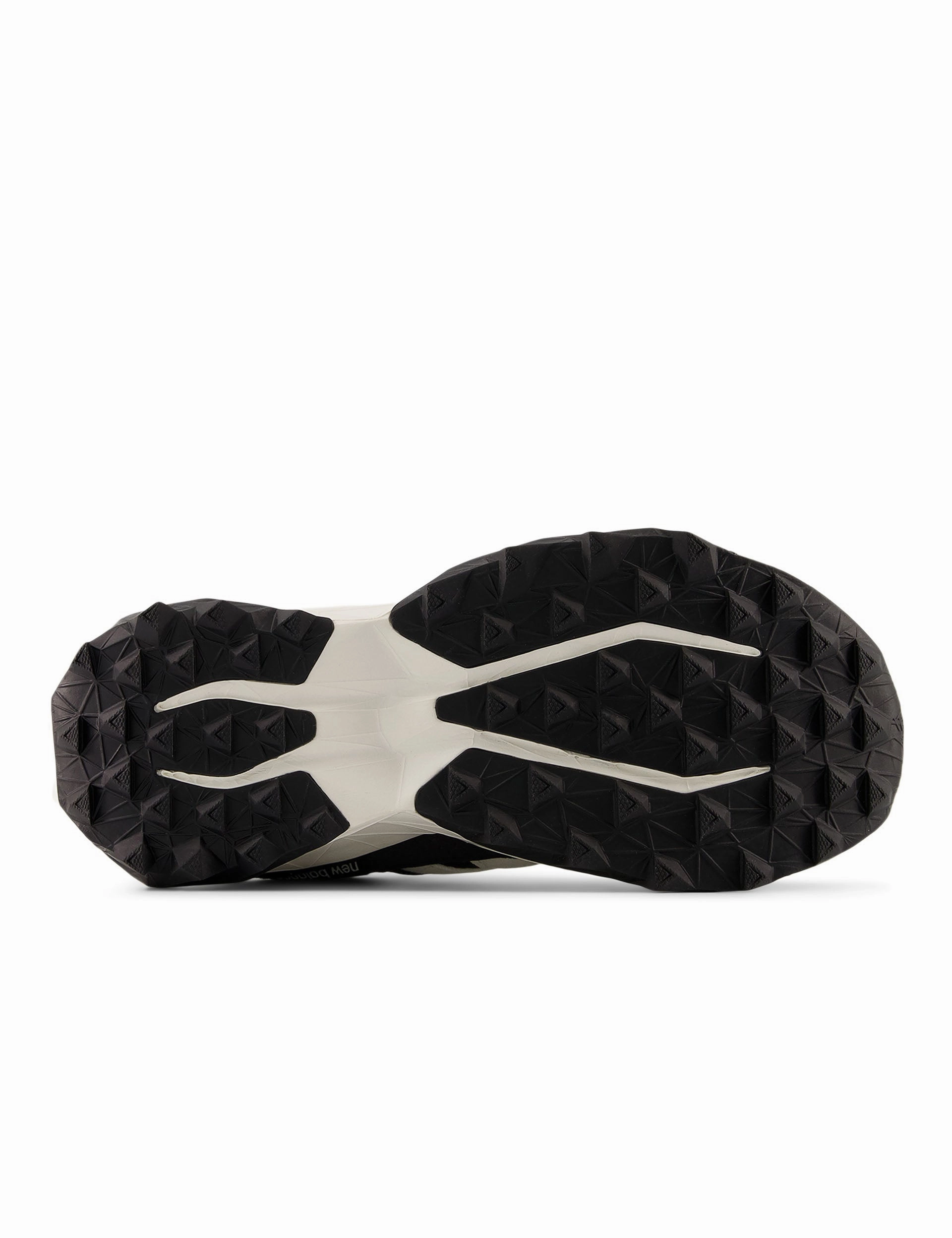Tektrel Shoes - Black New Balance women's athletic footwear