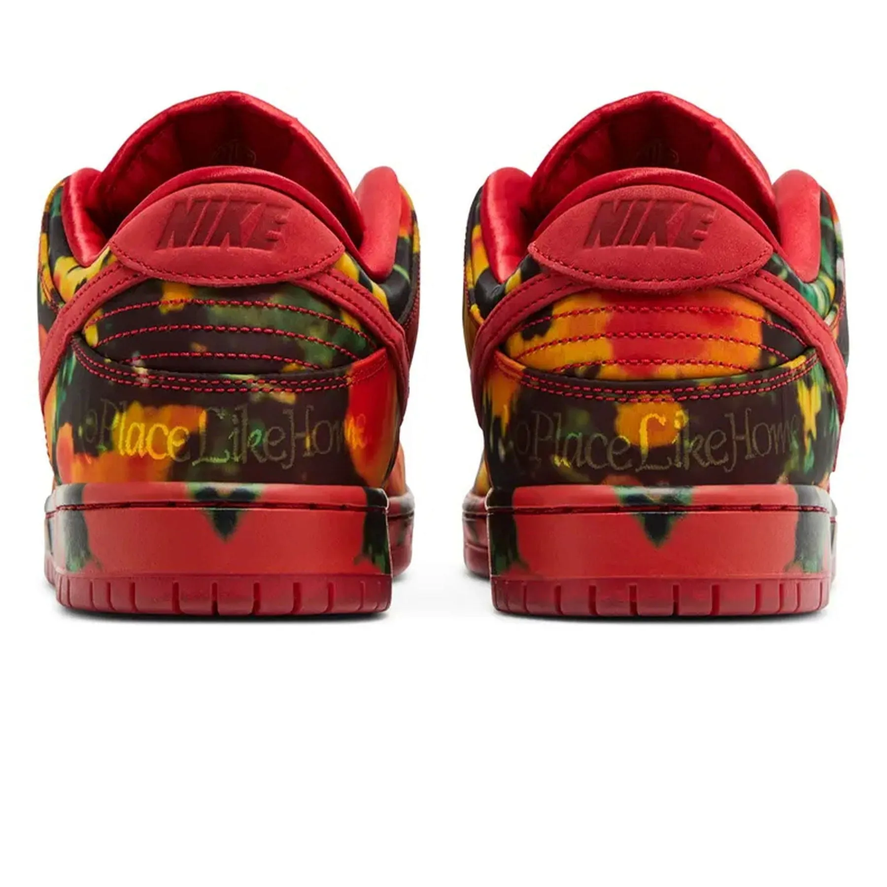 The Wizard of Oz x Nike Dunk SB Low 'Poppy Field' Nike Dunk stylish shoes