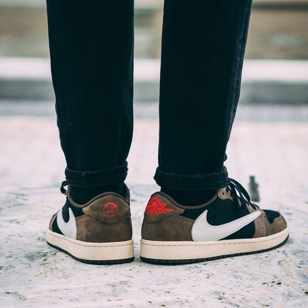 Travis Scott x Air Jordan 1 Low Cactus Jack Air Jordan 1 vintage style sneakers