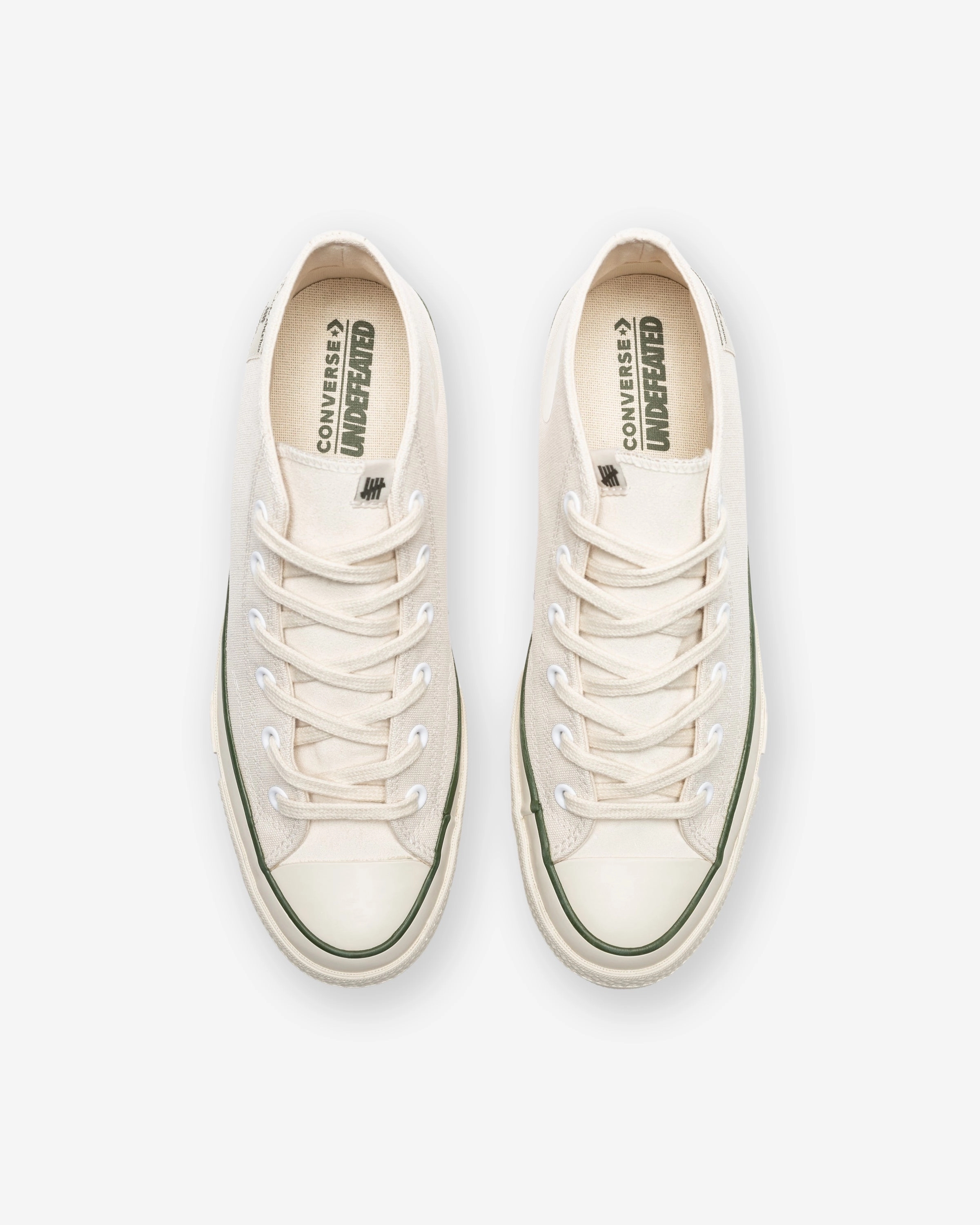 UNDEFEATED X CONVERSE CHUCK 70 MID- PARCHMENT/ CHIVE Womens vintage sneakers