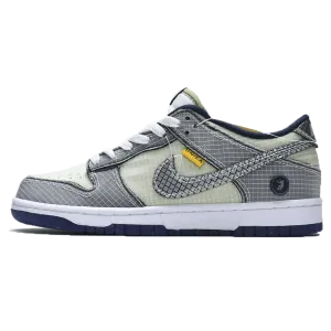 Union LA x Nike Dunk Low 'Passport Pack - Pistachio' Nike Dunk casual shoes with iconic low-top shape