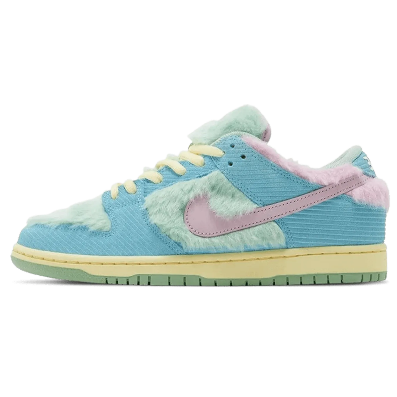 Verdy x Nike Dunk SB Low 'Visty' Nike Dunk casual shoes with iconic low-top shape