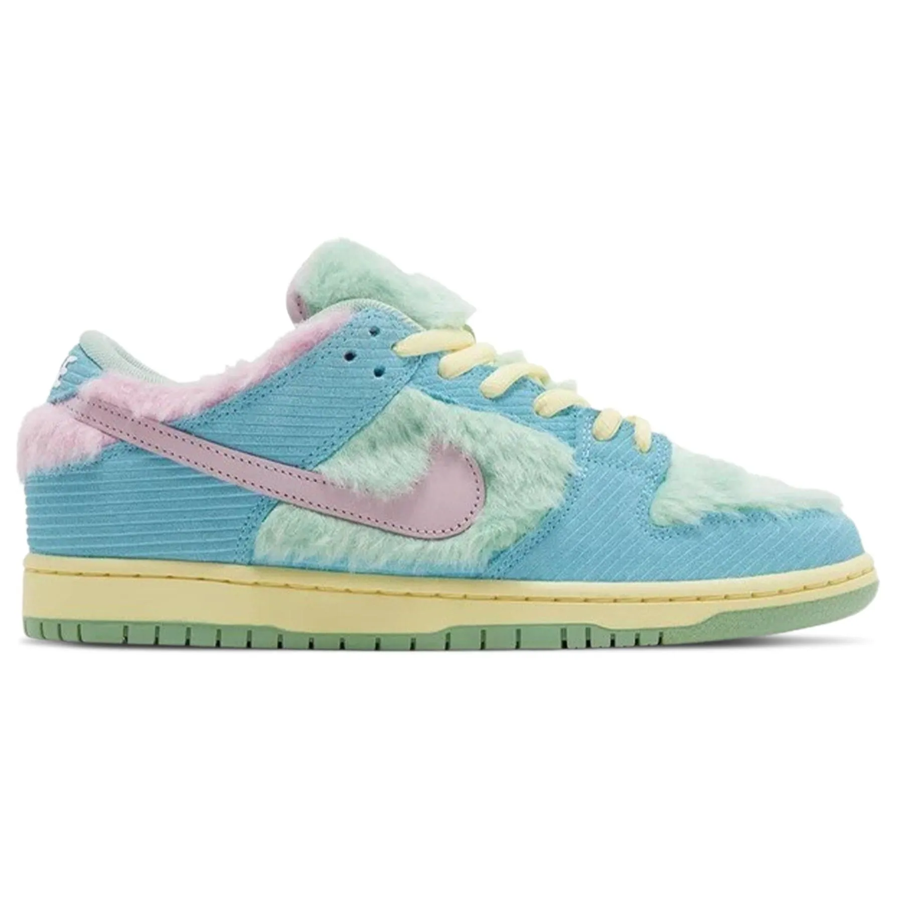 Verdy x Nike Dunk SB Low 'Visty' Nike Dunk stylish shoes