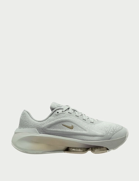 Versair Shoes - Light Silver/Neutral Olive/Barely Grey Nike womens shoes with sleek design