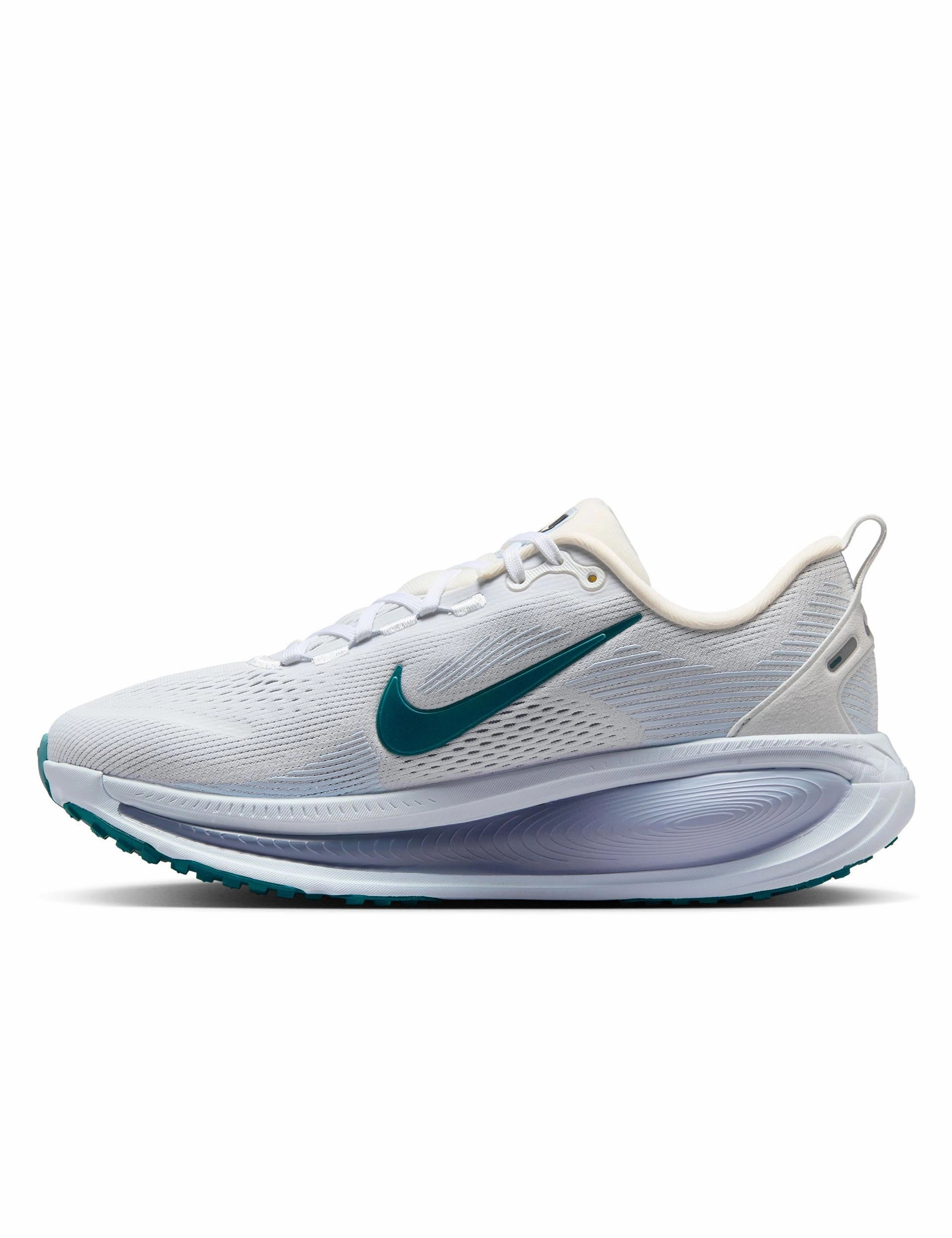 Vomero 18 Running Shoes - Summit White/Blue Tint/Geode Teal Nike women's stylish athletic footwear