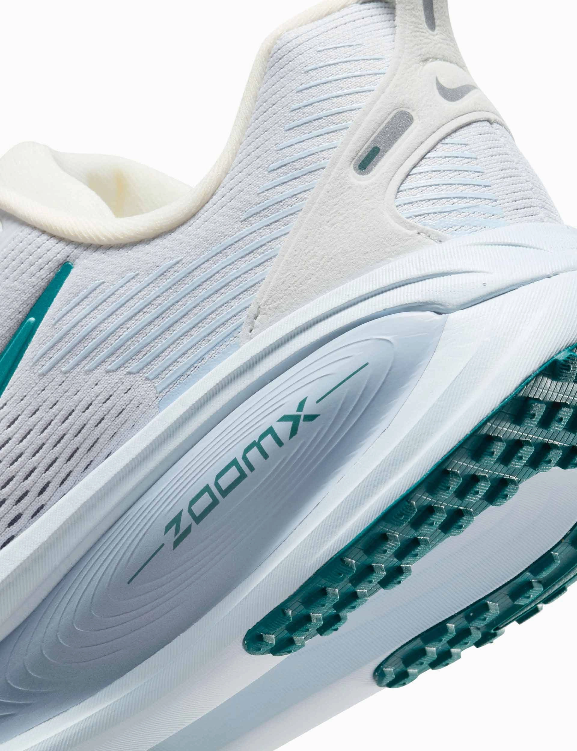 Vomero 18 Running Shoes - Summit White/Blue Tint/Geode Teal Nike women's stylish athletic footwear