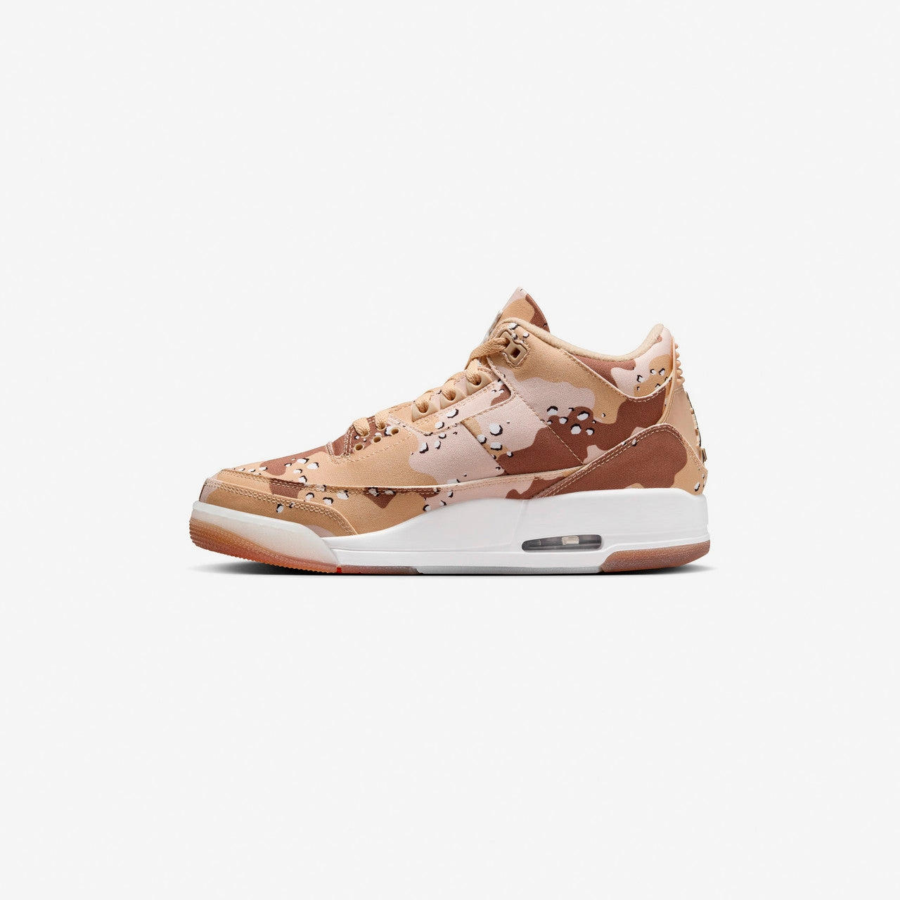 Wmns Air Jordan 3 Retro Tex Classic basketball silhouette