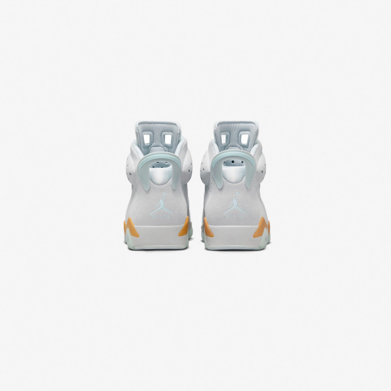 Wmns Air Jordan 6 Retro Classic basketball silhouette