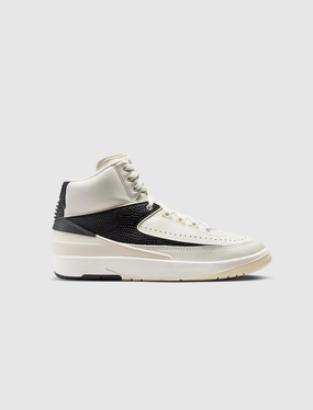 WOMEN'S AIR JORDAN 2 RETRO "SAIL" Iconic Air Jordan streetwear sneakers