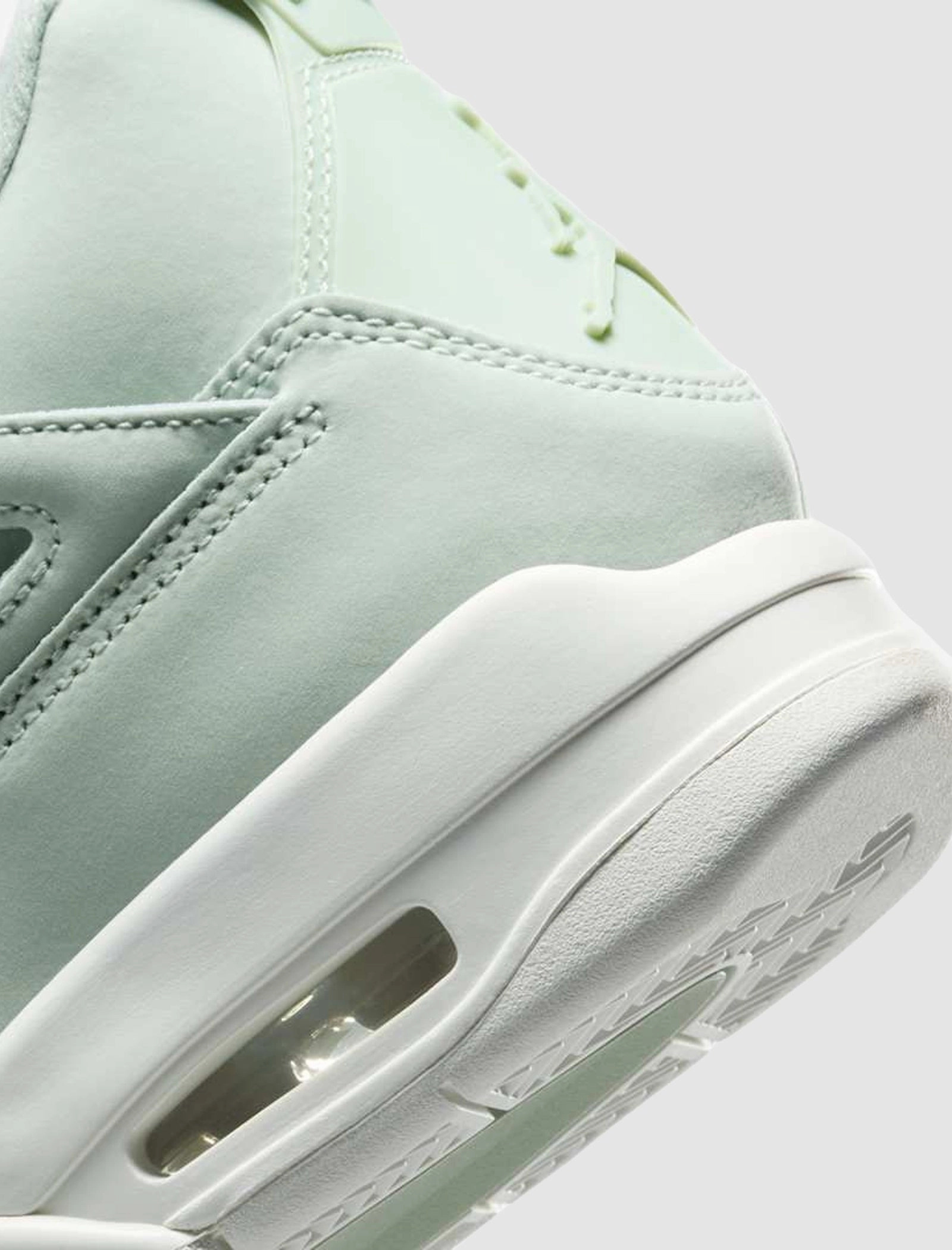 WOMEN'S AIR JORDAN 4 "SEAFOAM" Retro basketball lifestyle shoes