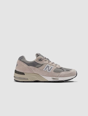 WOMEN'S MADE IN UK 991V1 "GREY" new balance trending sneaker styles