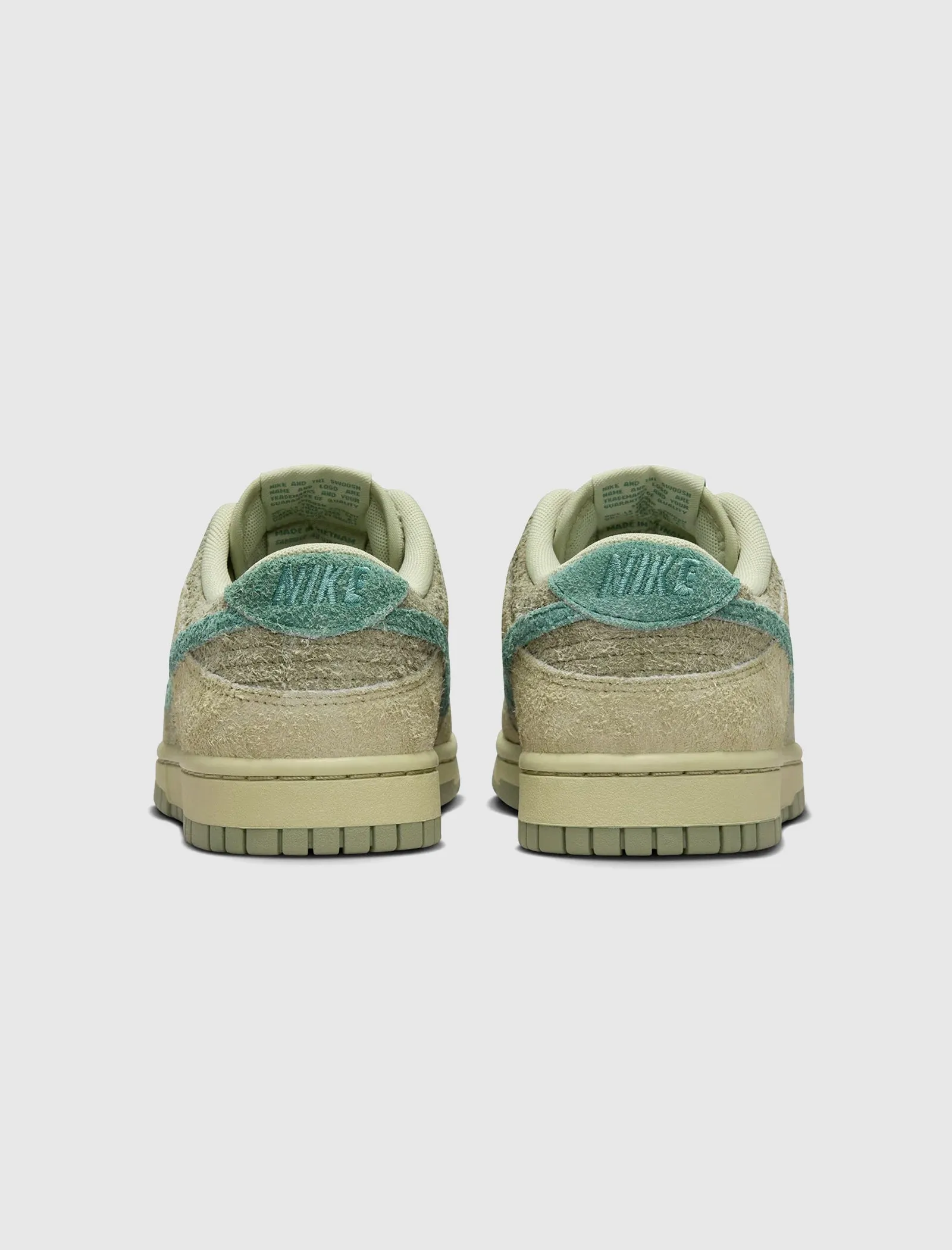 WOMEN'S DUNK LOW "OLIVE AURA/ BICOASTAL / OIL GREEN" Nike sports sneakers