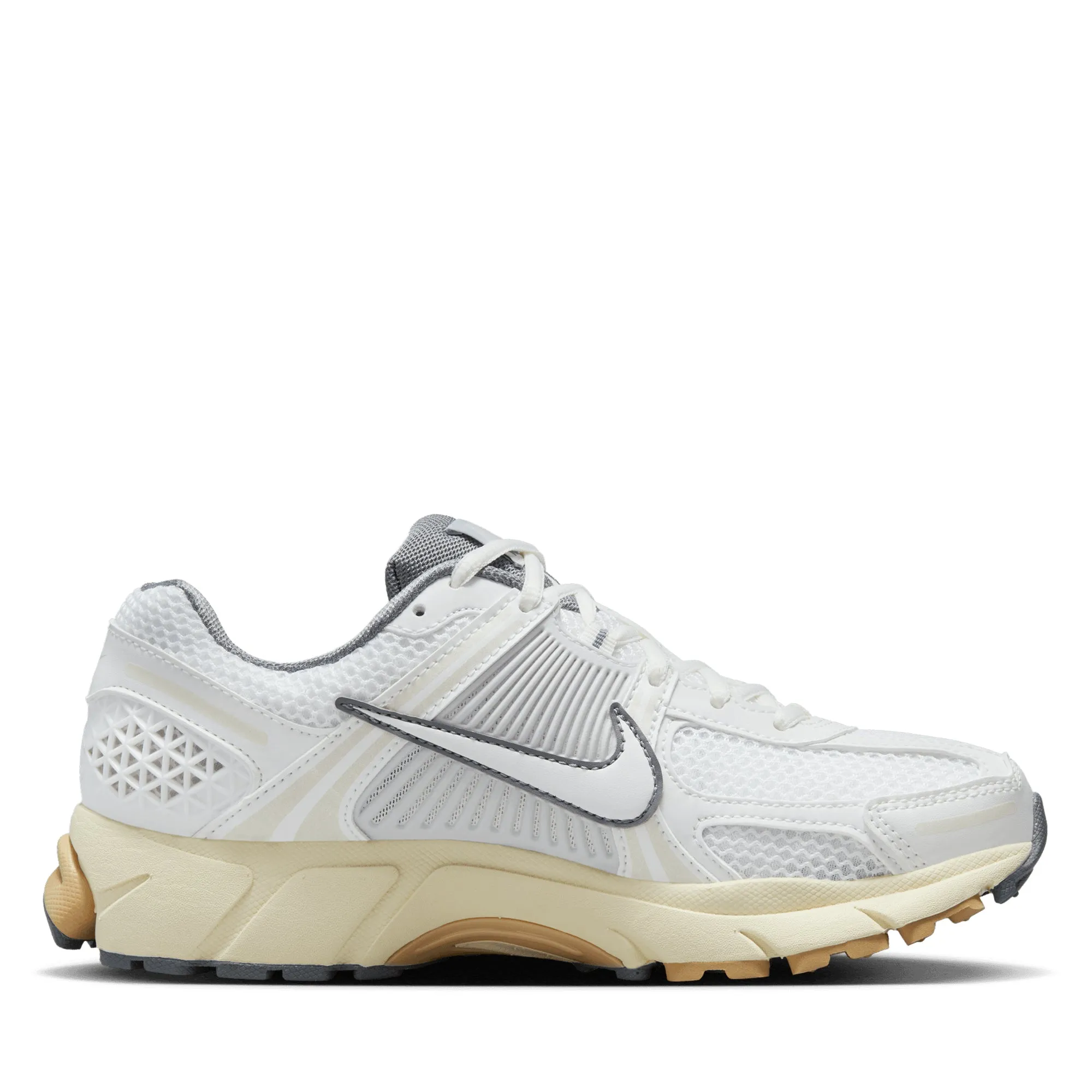 Women's Nike Zoom Vomero 5 - Summit White/Pure Platinum Nike signature shoe looks