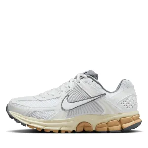 Women's Nike Zoom Vomero 5 - Summit White/Pure Platinum Nike premium shoe collections